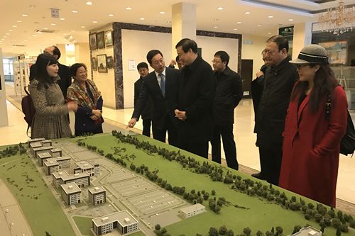 內(nèi)蒙古政府代表團(tuán)考察格林伍德國際貿(mào)易中心