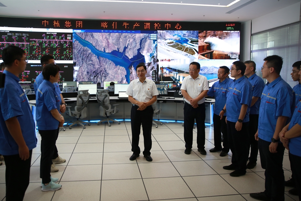 張玉卓到中央企業(yè)基層單位宣講黨的二十屆三中全會(huì)精神