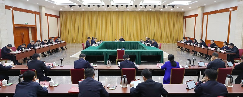 國(guó)務(wù)院國(guó)資委黨委部署開(kāi)展深入貫徹中央八項(xiàng)規(guī)定精神學(xué)習(xí)教育工作 扎實(shí)推動(dòng)國(guó)資央企作風(fēng)建設(shè)取得新成效 為推進(jìn)中國(guó)式現(xiàn)代化提供有力保障